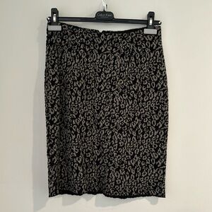 J. McLaughlin knit skirt.  Sz S. Black with silver and gold bling.